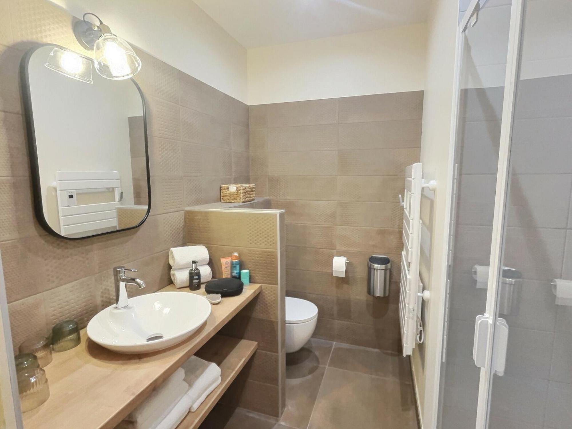 Logis Hotel Du Cygne Bracieux Szoba fotó